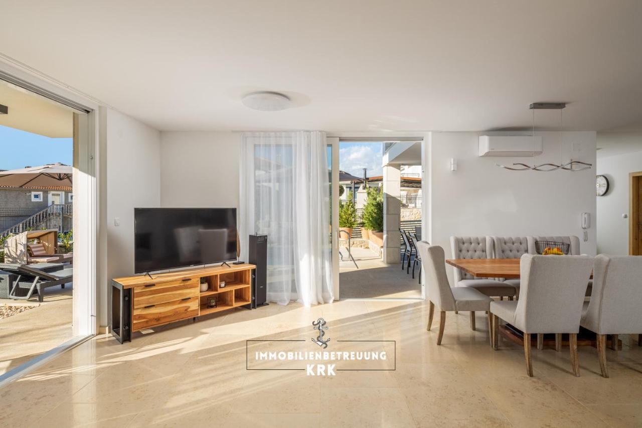מאלינסקה Villa Richard מראה חיצוני תמונה