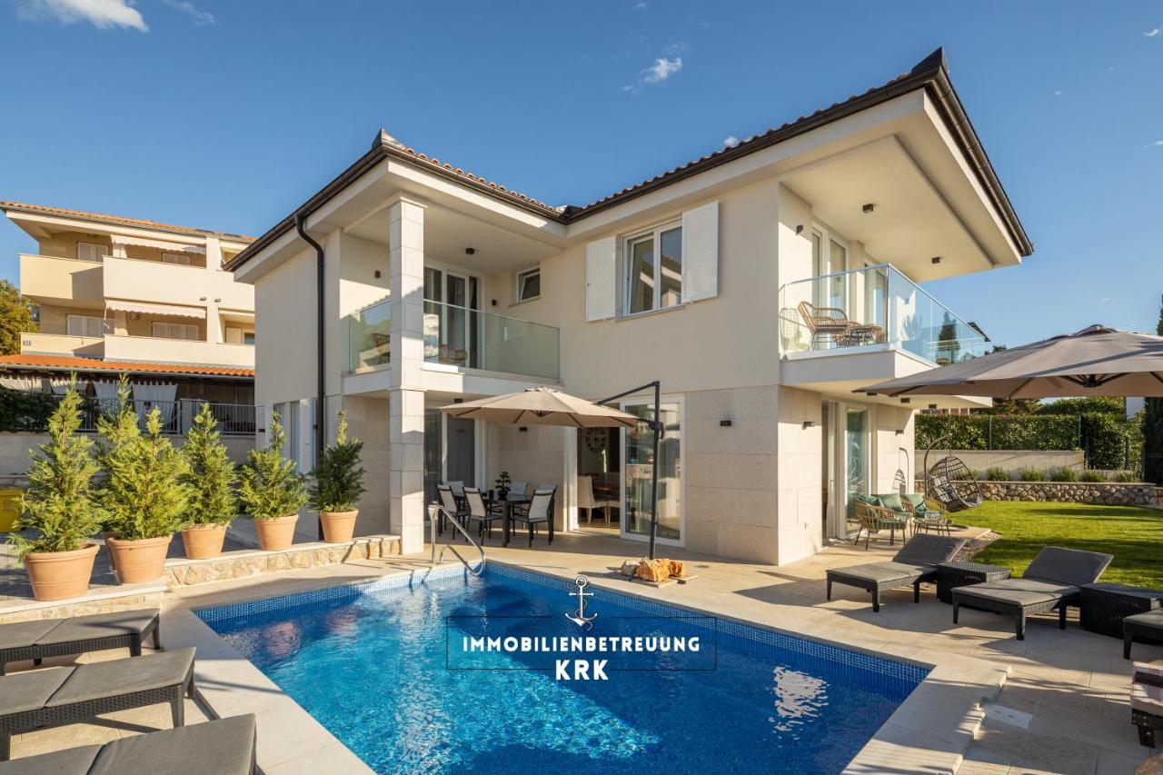 מאלינסקה Villa Richard מראה חיצוני תמונה