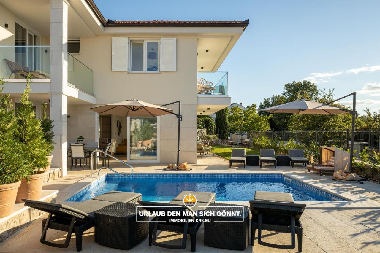 מאלינסקה Villa Richard מראה חיצוני תמונה